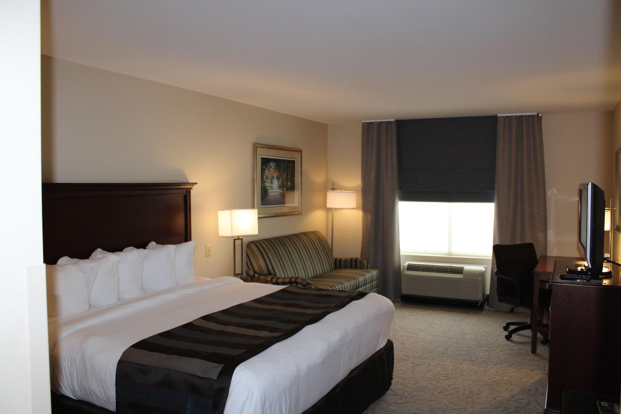 Wingate By Wyndham Columbia/Lexington Hotel Bagian luar foto
