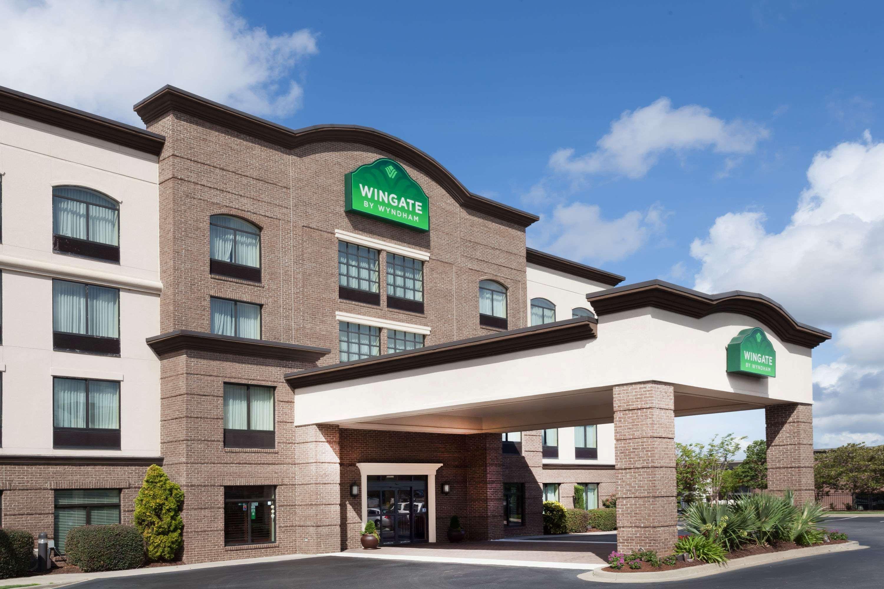 Wingate By Wyndham Columbia/Lexington Hotel Bagian luar foto
