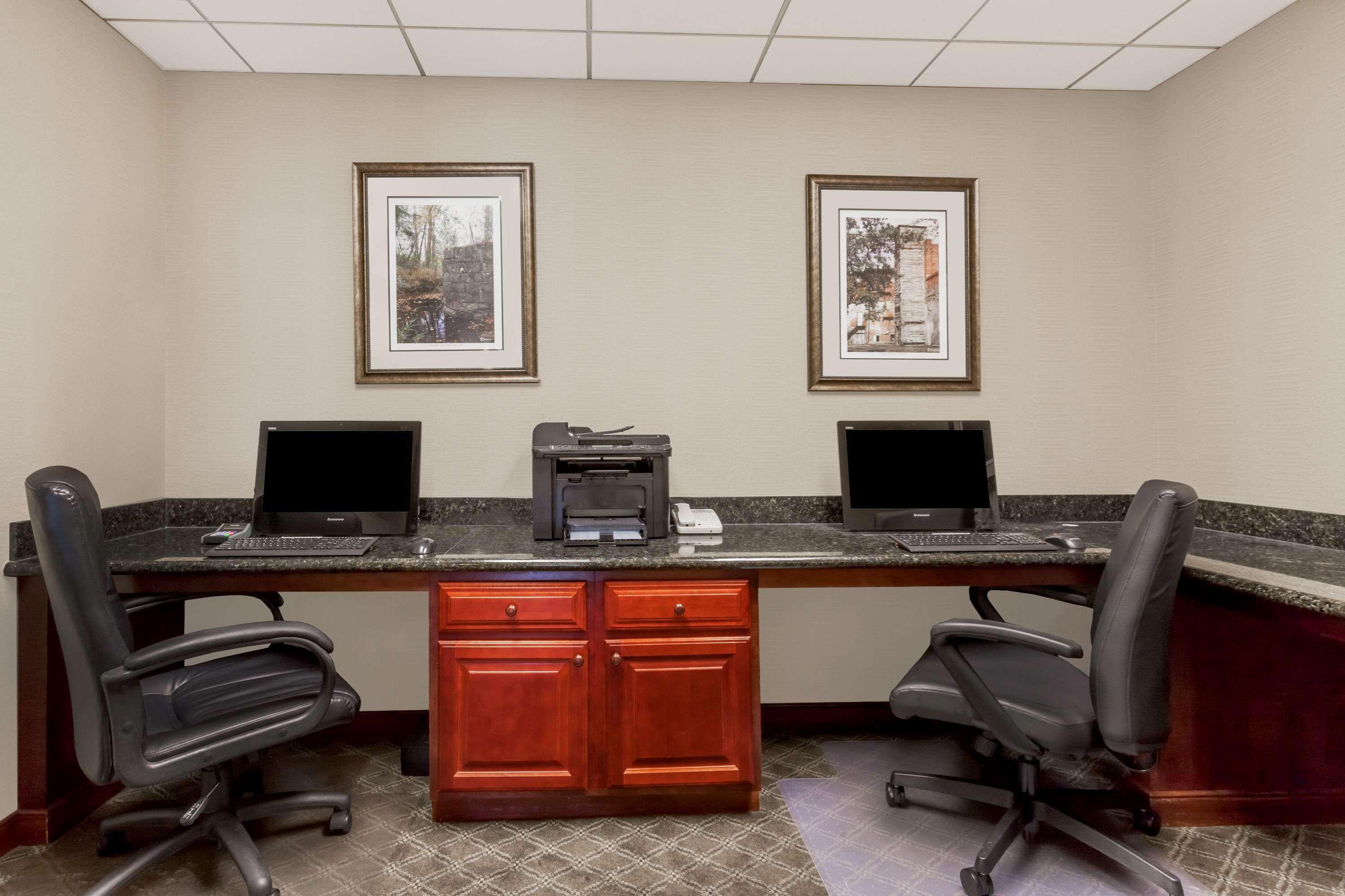 Wingate By Wyndham Columbia/Lexington Hotel Bagian luar foto